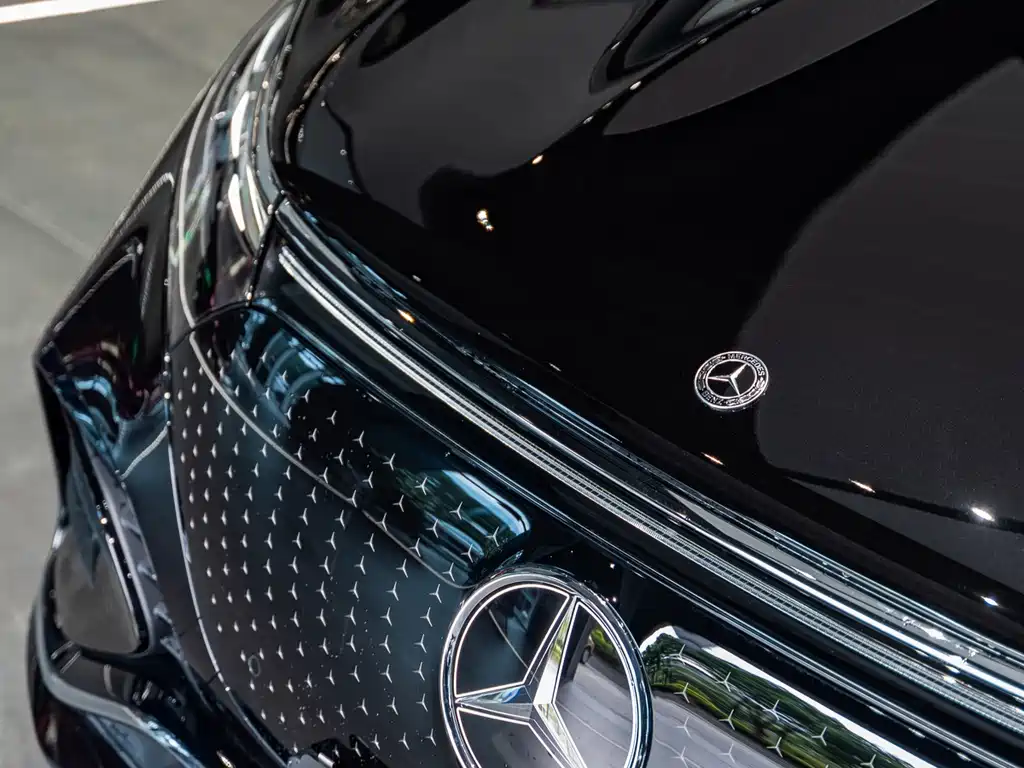 Mercedes-Benz EQS SUV — фото 4
