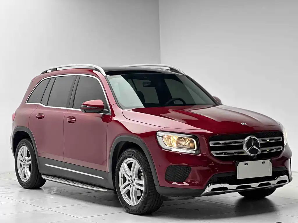 Mercedes-Benz GLB — фото 3
