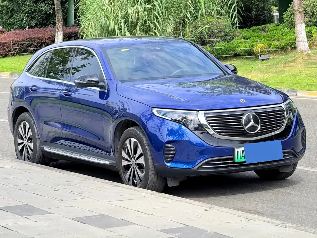 Mercedes-Benz EQC — фото 3