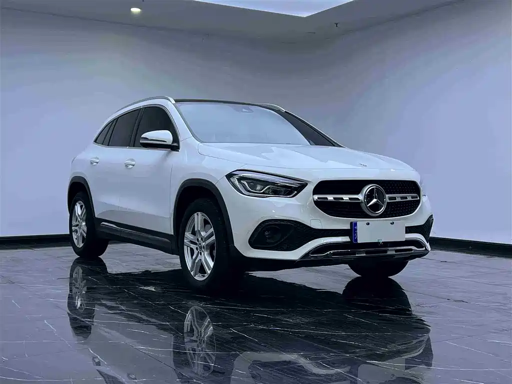 Mercedes-Benz GLA — фото 3