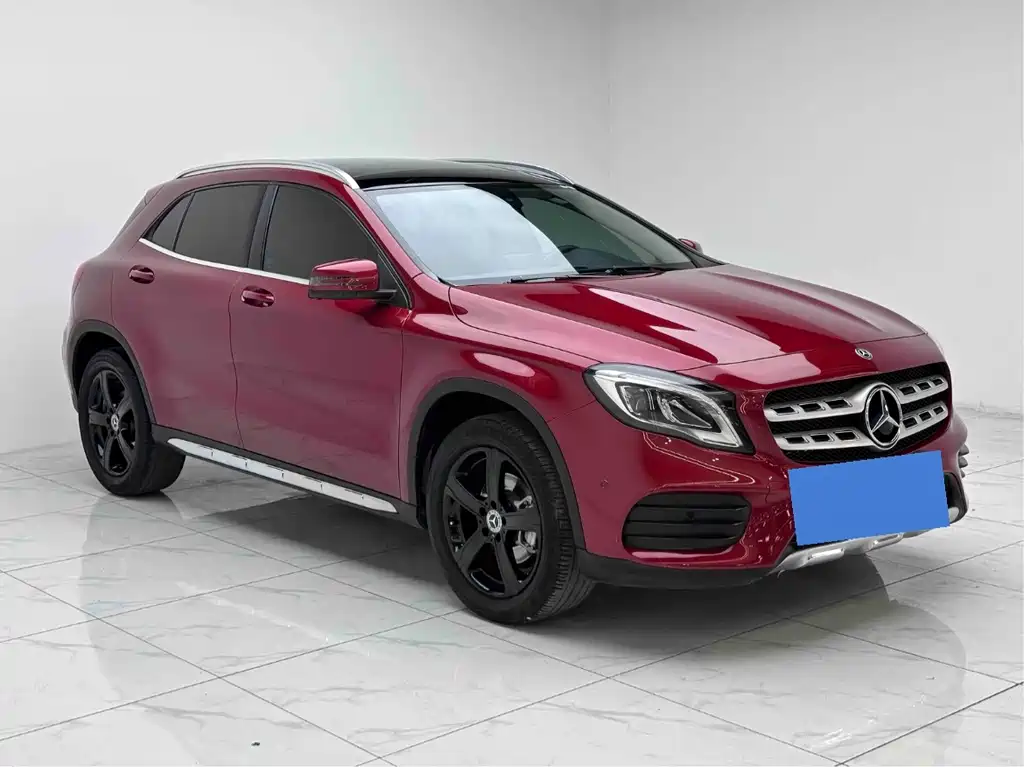 Mercedes-Benz GLA — фото 3