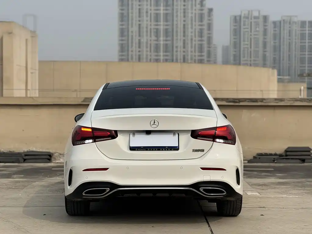 Mercedes-Benz A-Class — фото 9