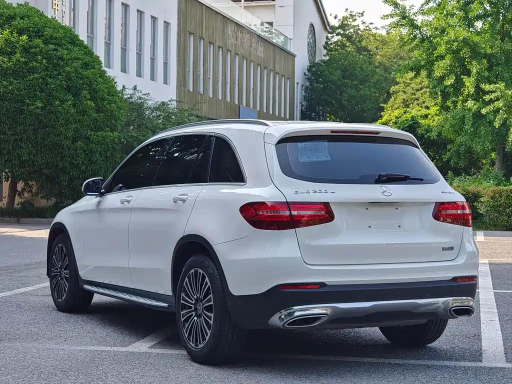 Mercedes-Benz GLC — фото 4