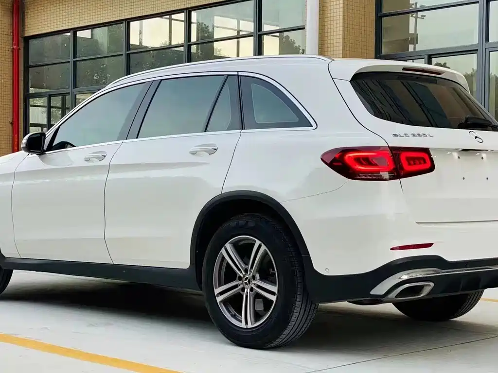 Mercedes-Benz GLC — фото 4