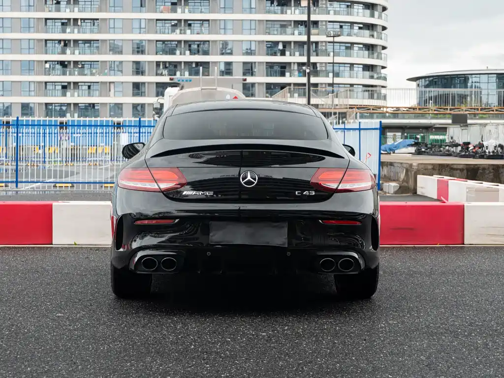 Mercedes-Benz C-Class AMG — фото 3