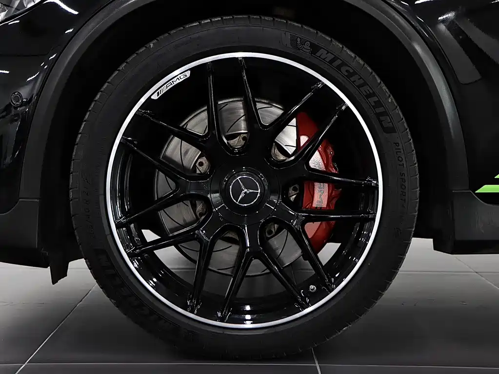 Mercedes-Benz GLC Coupe AMG — фото 8