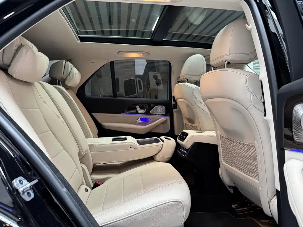 Mercedes-Benz GLE (Import) — фото 20