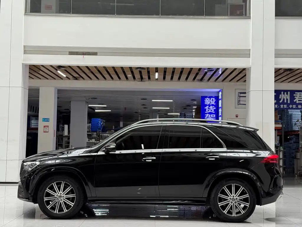 Mercedes-Benz GLE (Import) — фото 8