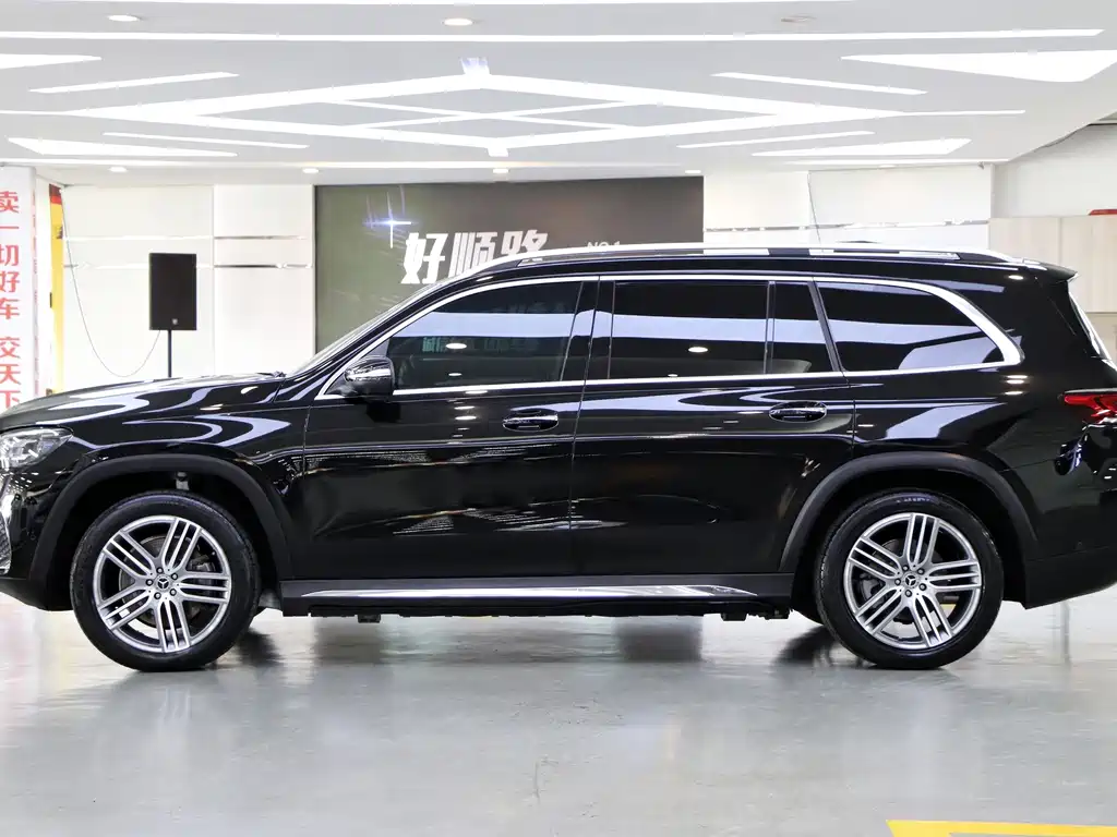 Mercedes-Benz GLS — фото 3