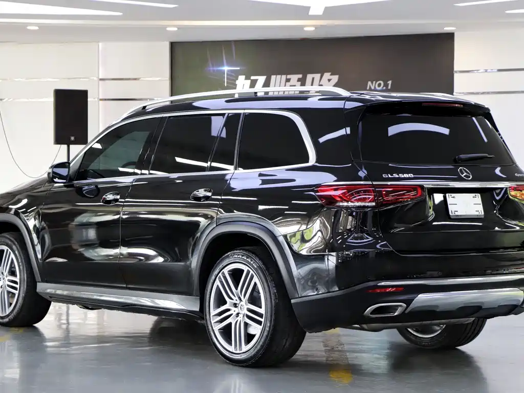 Mercedes-Benz GLS — фото 4