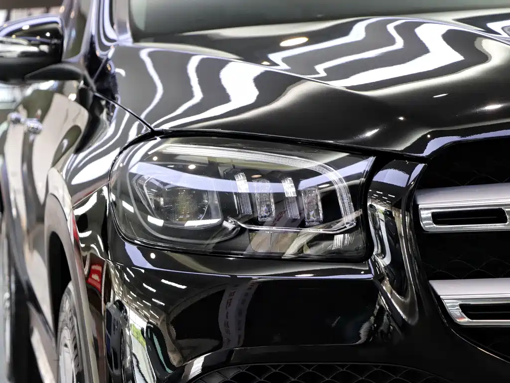 Mercedes-Benz GLS — фото 36