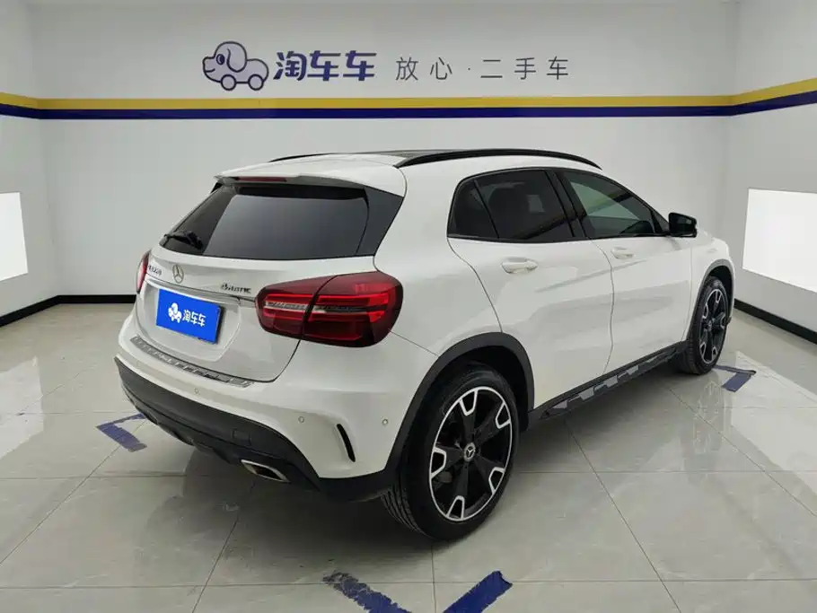 Mercedes-Benz GLA — фото 3