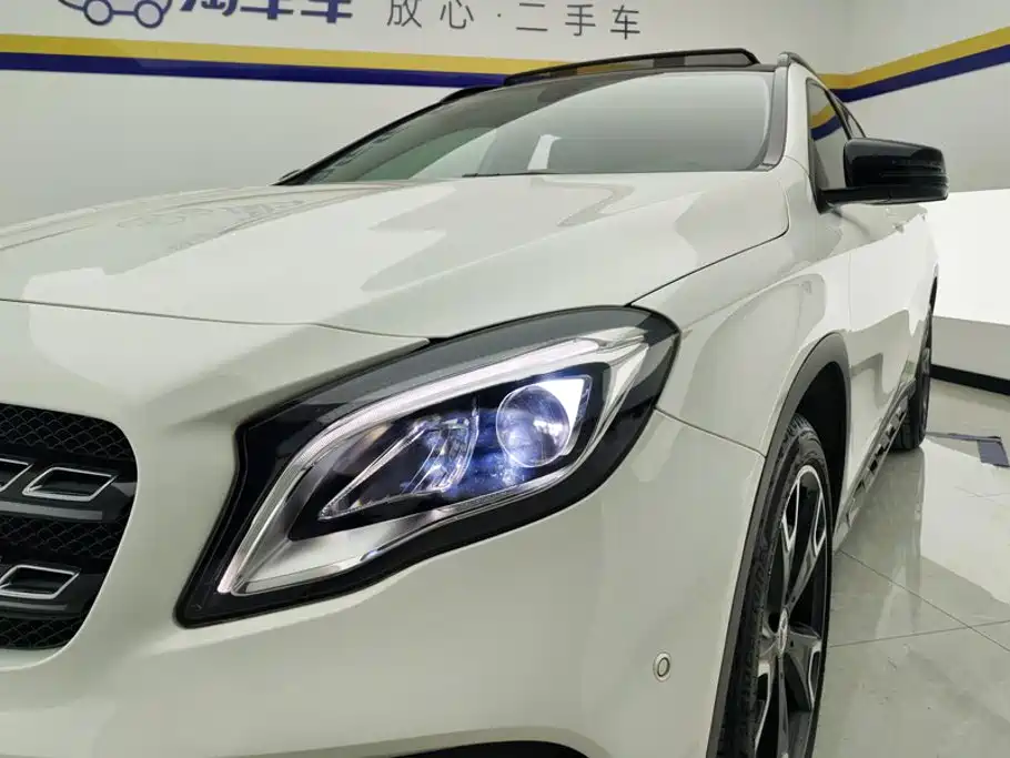 Mercedes-Benz GLA — фото 5