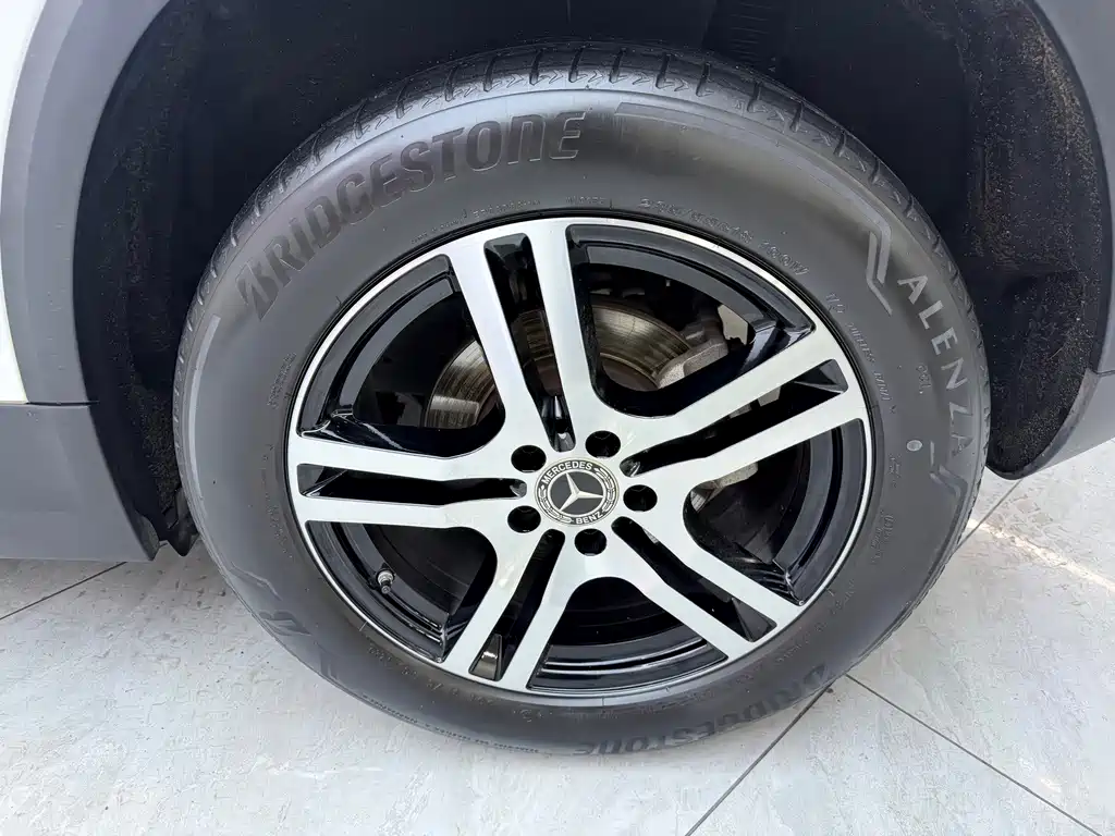 Mercedes-Benz GLA — фото 23