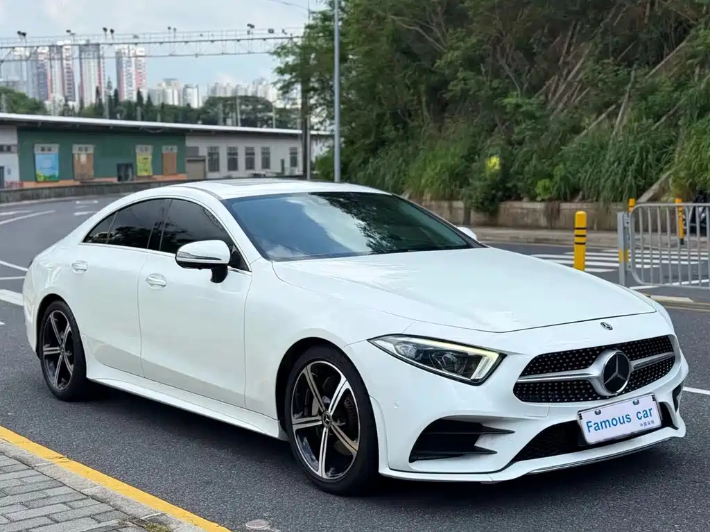 Mercedes-Benz CLS — фото 3