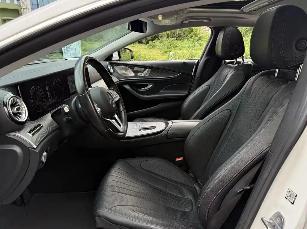 Mercedes-Benz CLS — фото 5
