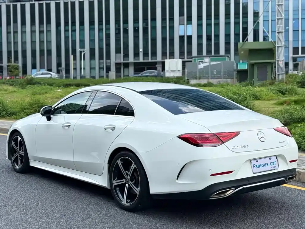 Mercedes-Benz CLS — фото 9