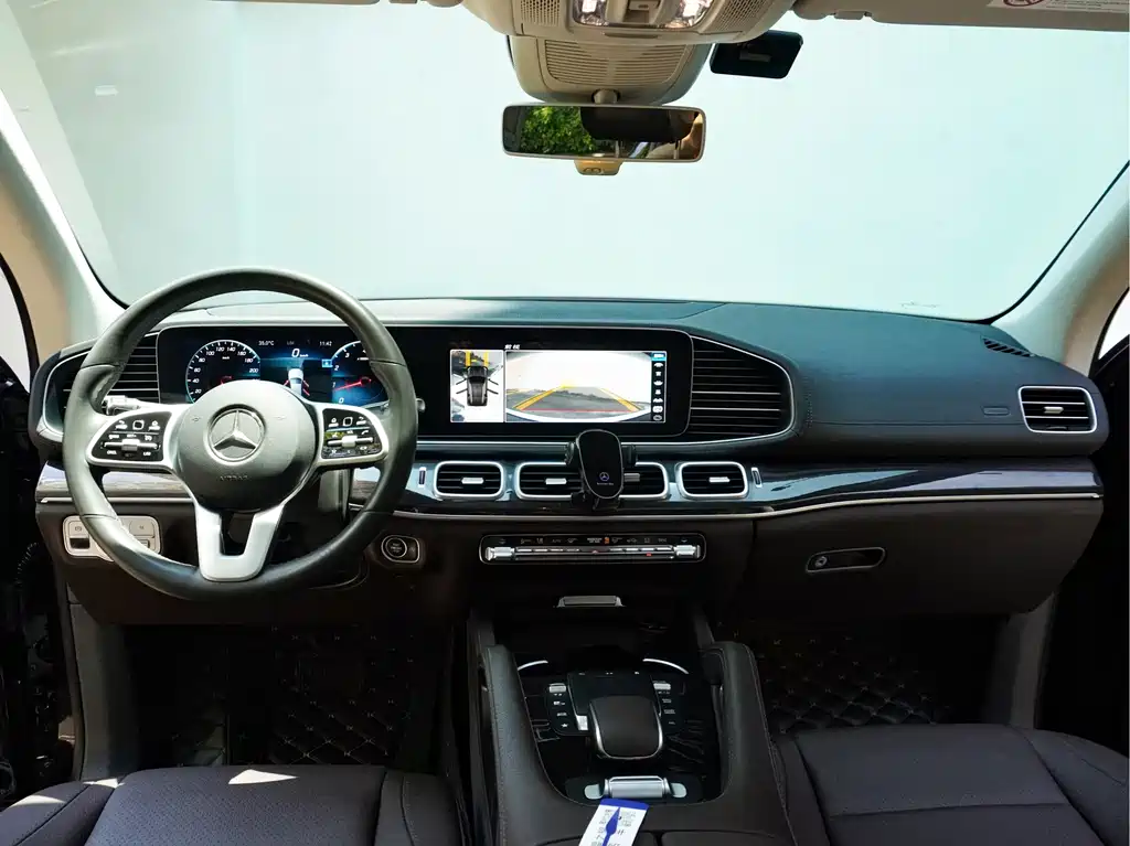 Mercedes-Benz GLE (Import) — фото 20