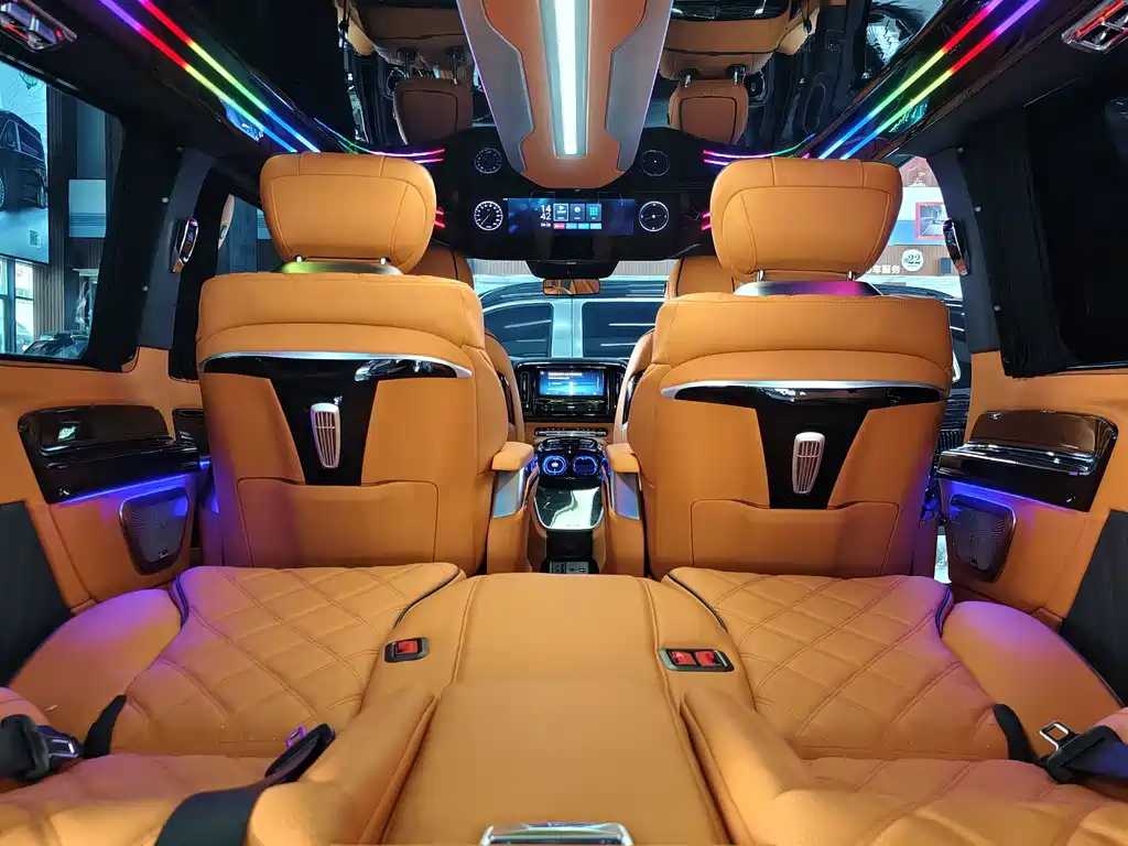 Mercedes-Benz Vito — фото 15
