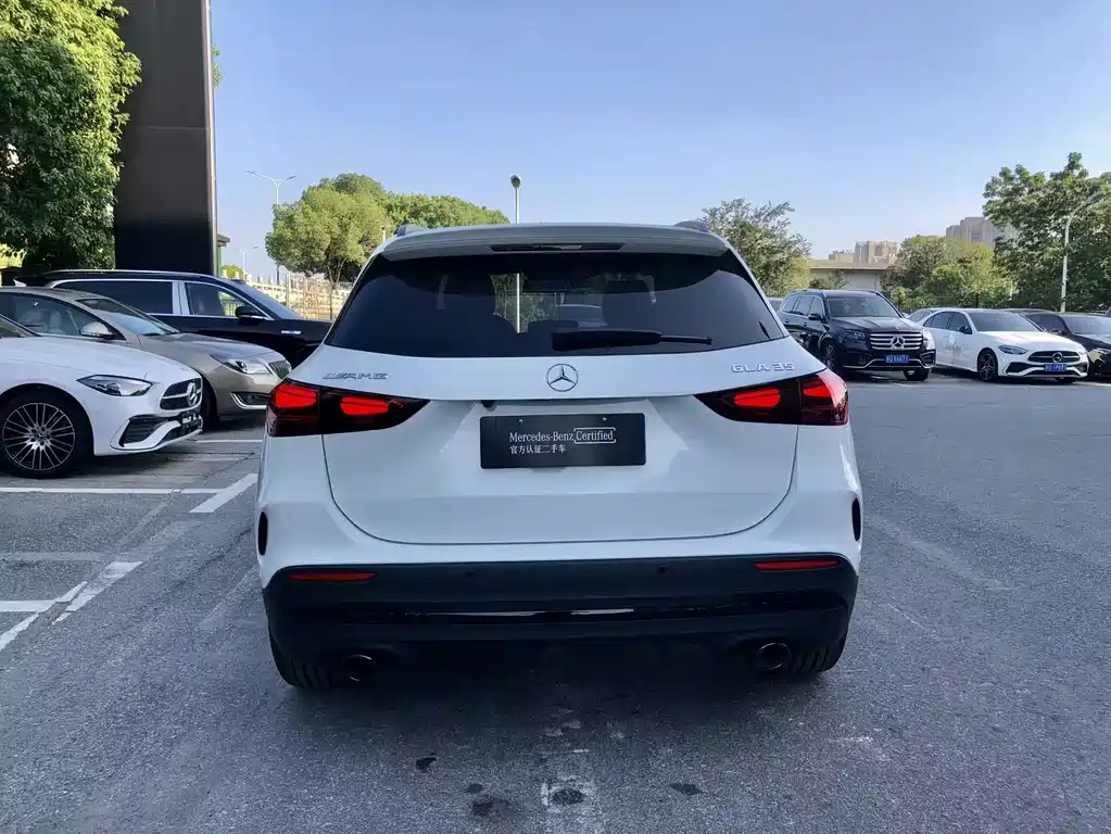 Mercedes-Benz GLA AMG — фото 5