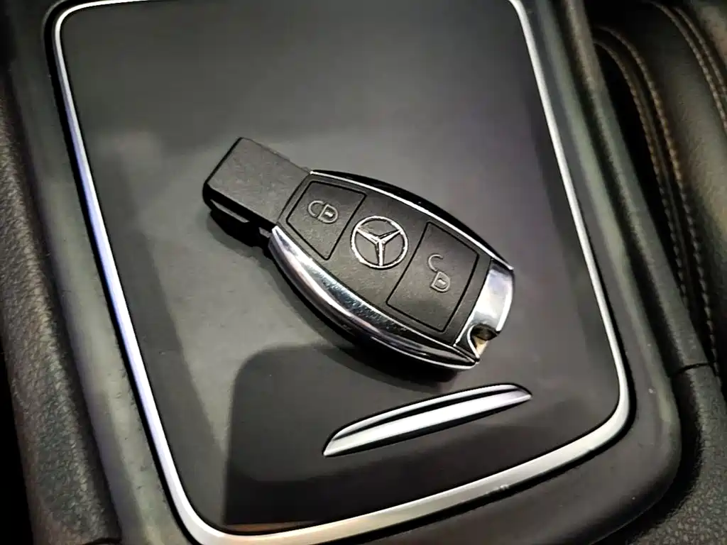 Mercedes-Benz GLA — фото 9