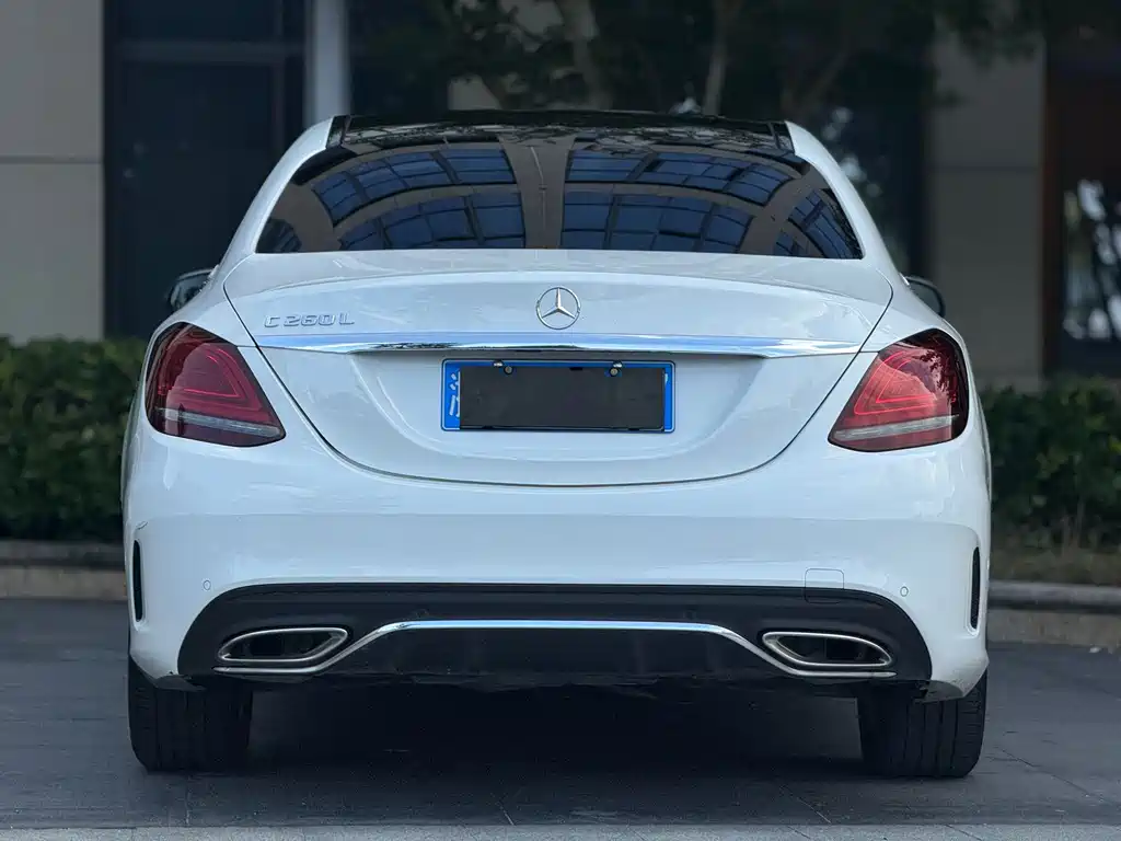 Mercedes-Benz C-Class — фото 10