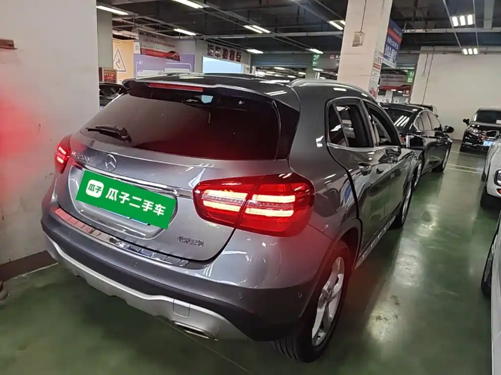 Mercedes-Benz GLA — фото 7
