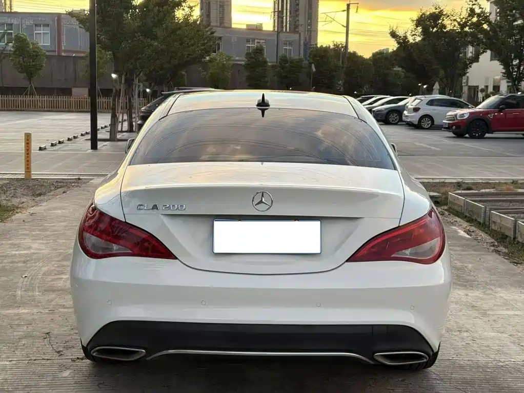 Mercedes-Benz CLA (Import) — фото 11