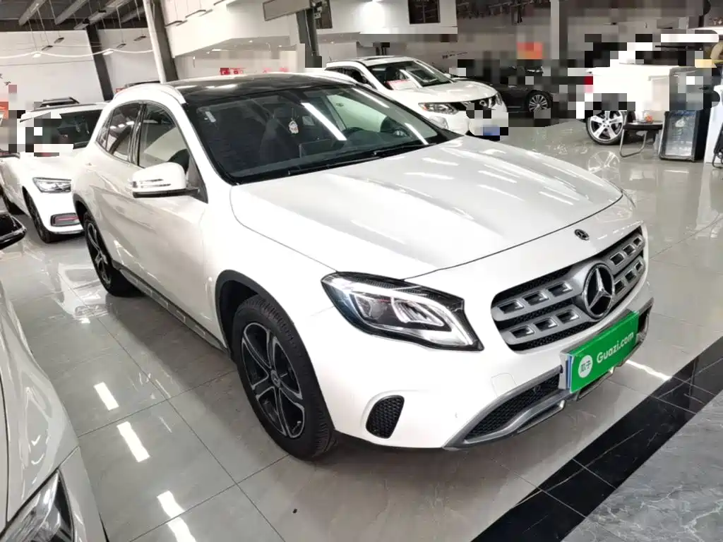 Mercedes-Benz GLA — фото 4