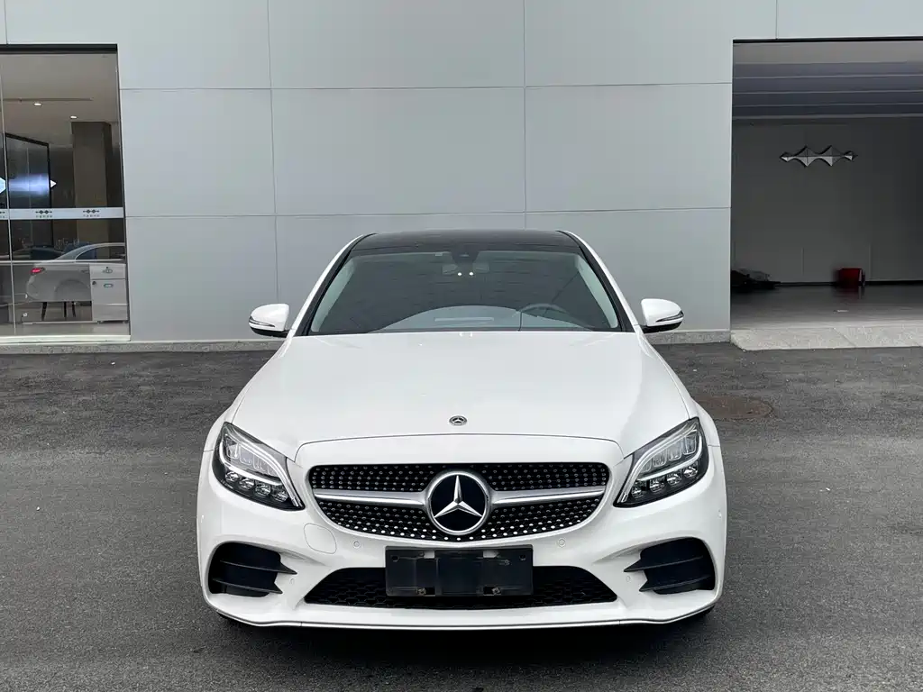 Mercedes-Benz C-Class — фото 2