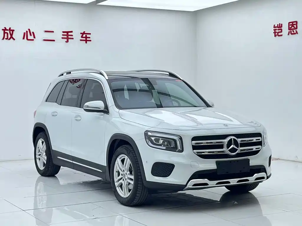 Mercedes-Benz GLB — фото 3