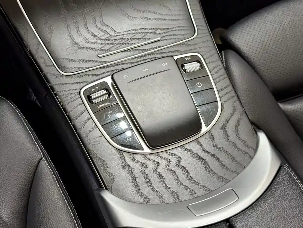 Mercedes-Benz C-Class — фото 13