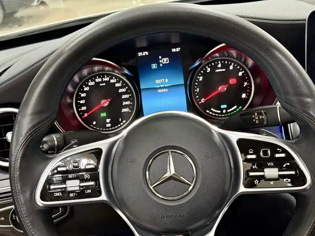 Mercedes-Benz C-Class — фото 14