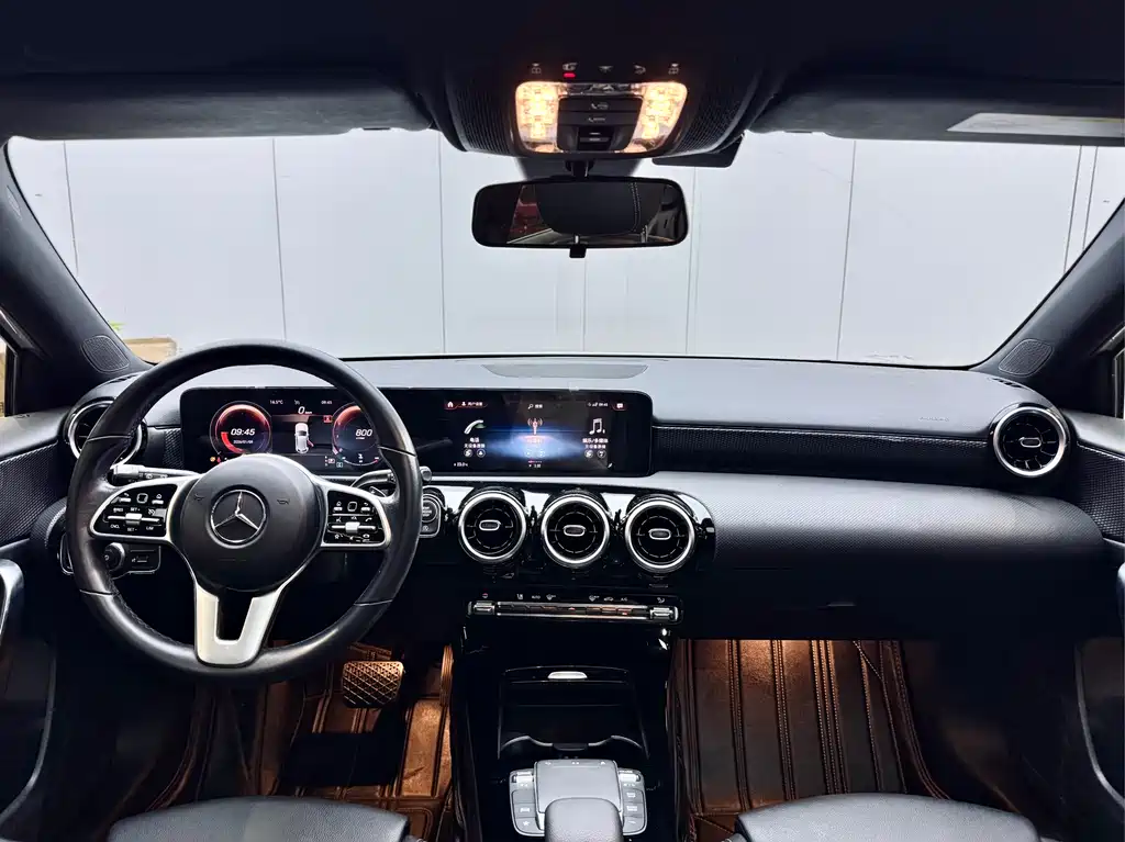 Mercedes-Benz A-Class (Import) — фото 17