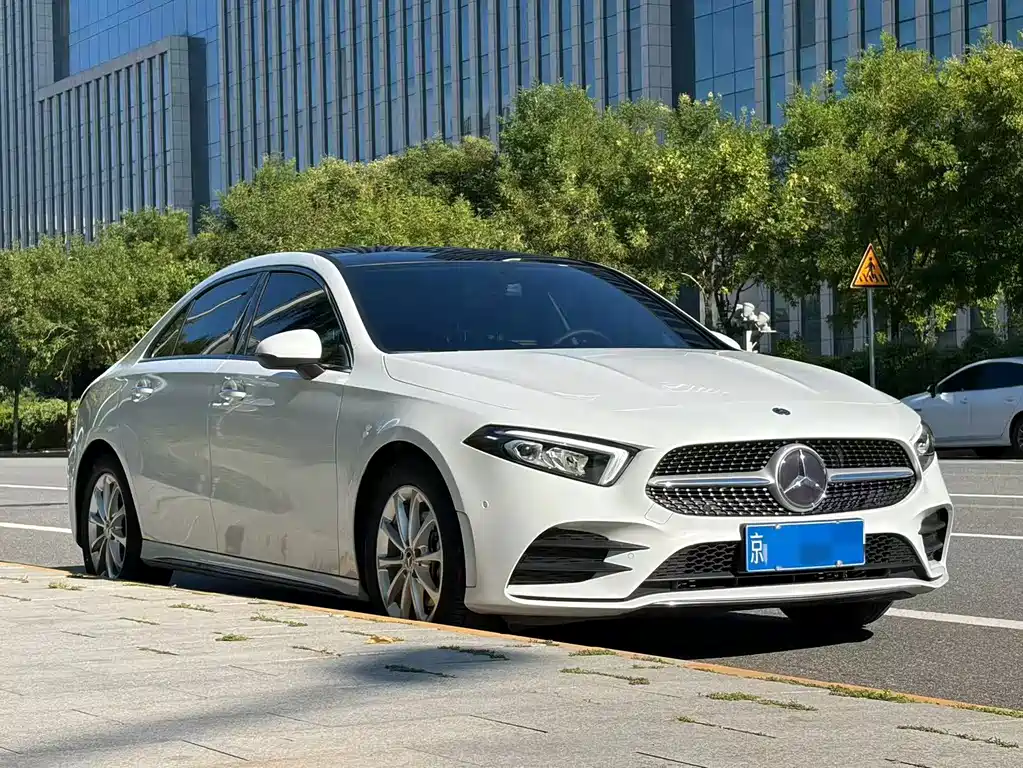 Mercedes-Benz A-Class — фото 3