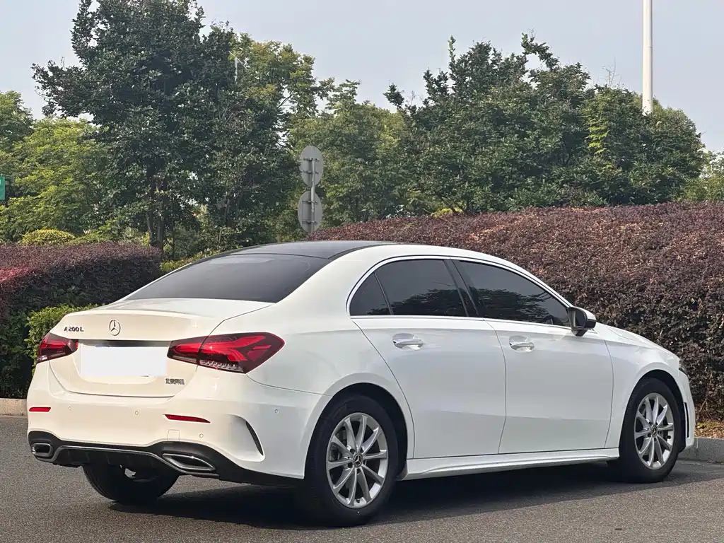 Mercedes-Benz A-Class — фото 3