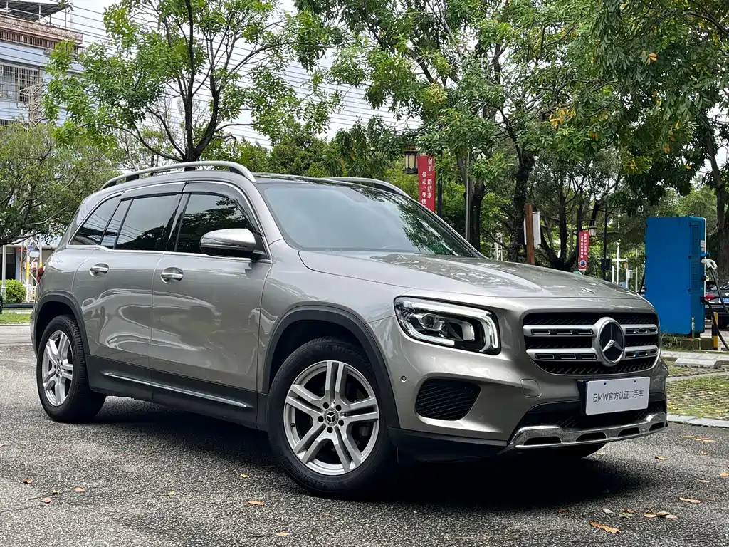 Mercedes-Benz GLB — фото 3