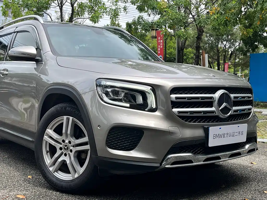 Mercedes-Benz GLB — фото 4