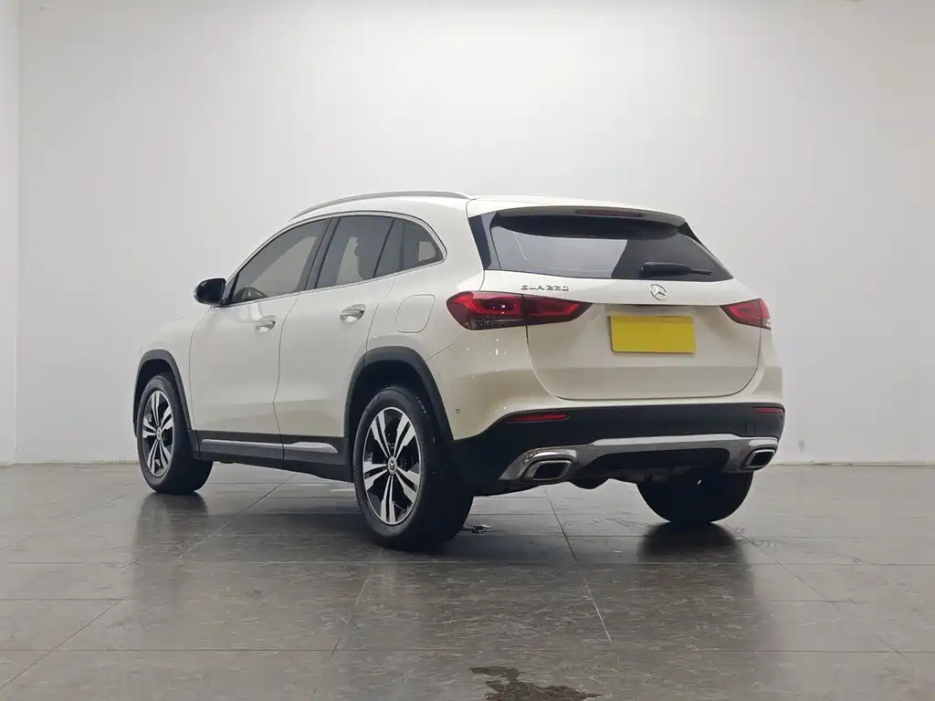 Mercedes-Benz GLA — фото 4