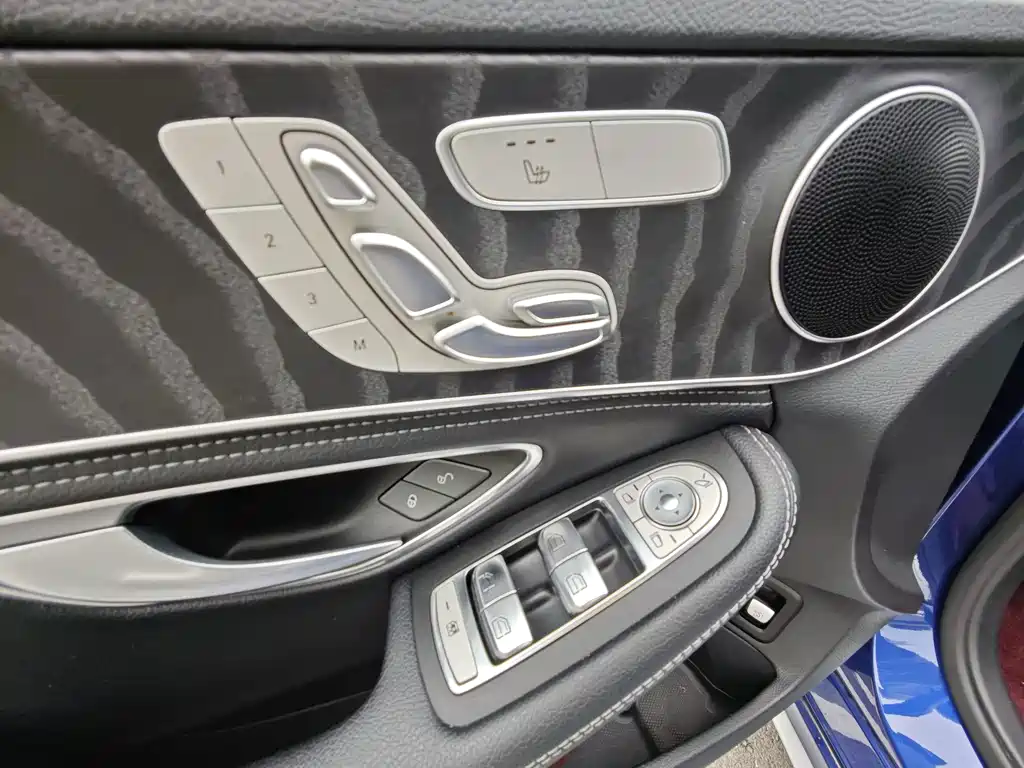 Mercedes-Benz C-Class — фото 14