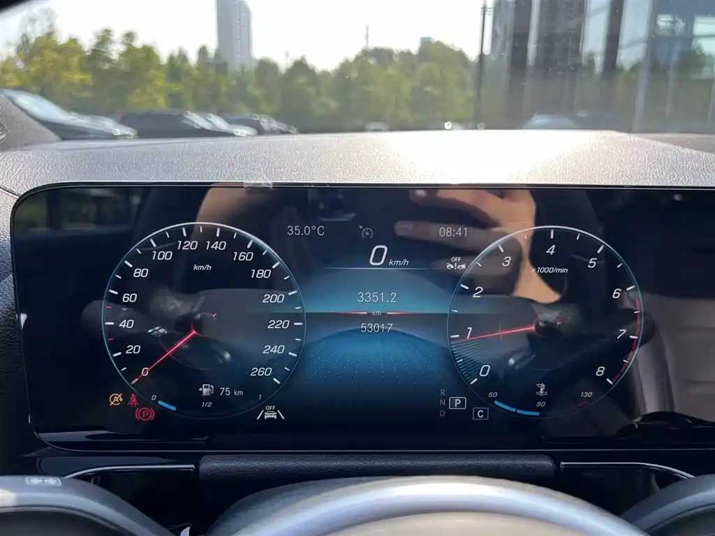 Mercedes-Benz GLA — фото 14