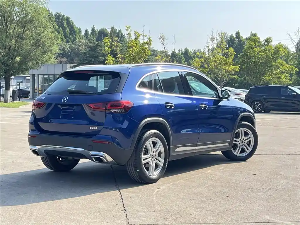 Mercedes-Benz GLA — фото 5