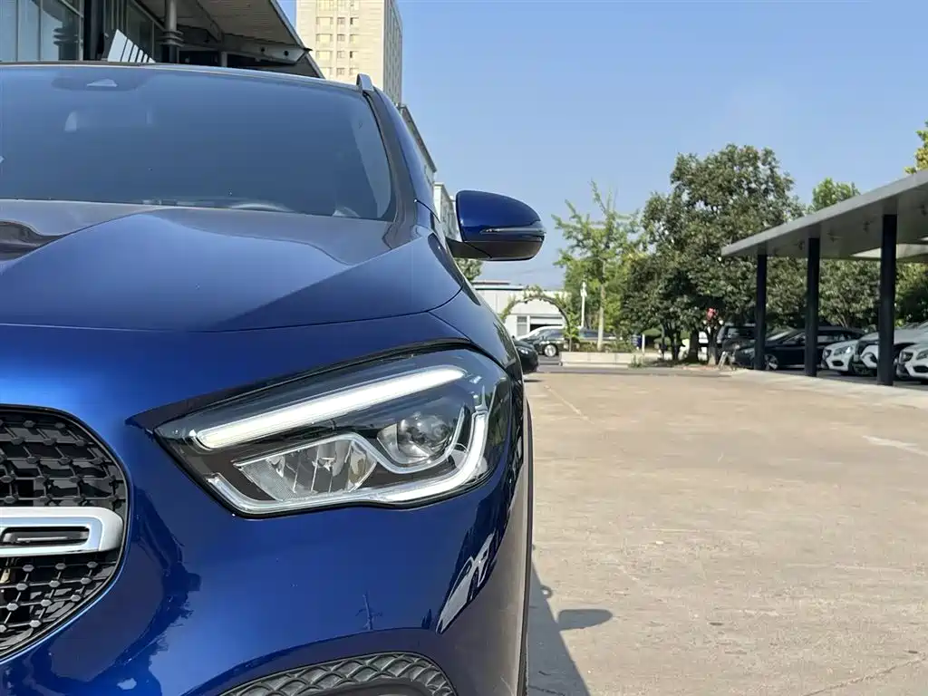 Mercedes-Benz GLA — фото 7