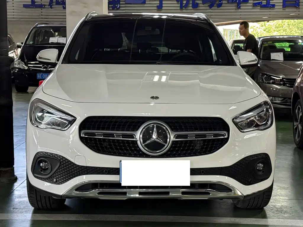 Mercedes-Benz GLA — фото 2