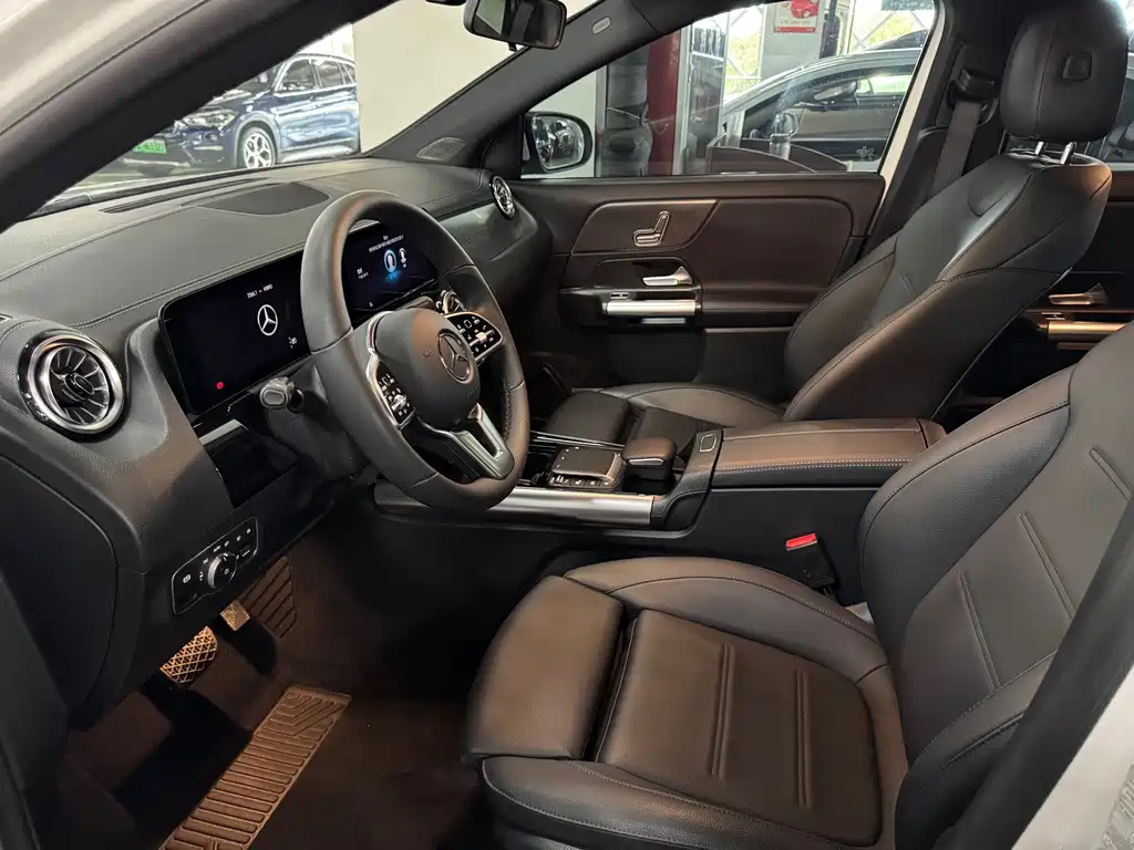 Mercedes-Benz GLA — фото 3