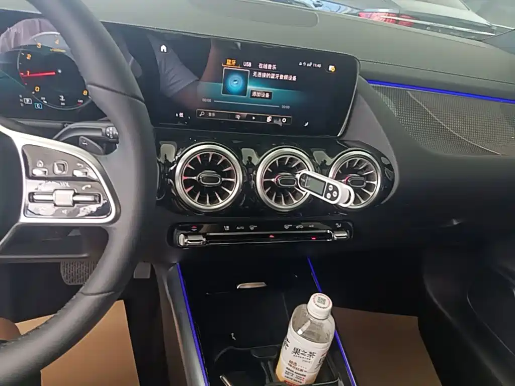 Mercedes-Benz GLA — фото 13