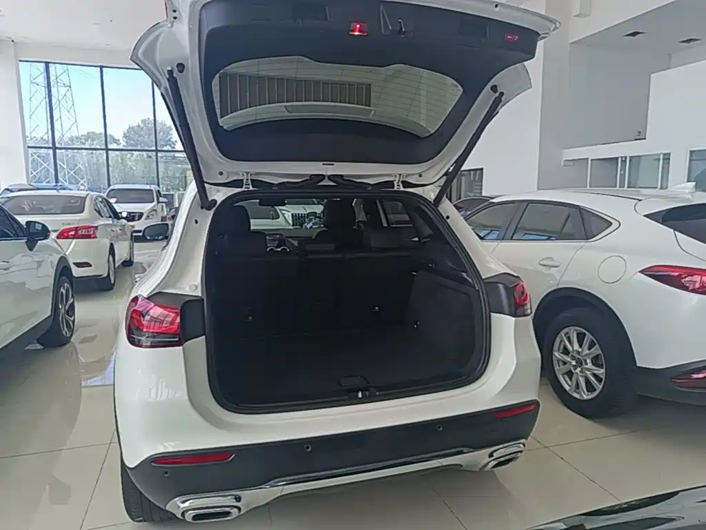Mercedes-Benz GLA — фото 19