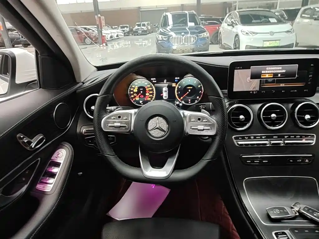 Mercedes-Benz C-Class — фото 11