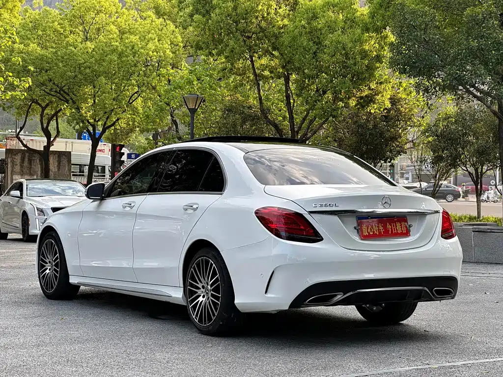 Mercedes-Benz C-Class — фото 5