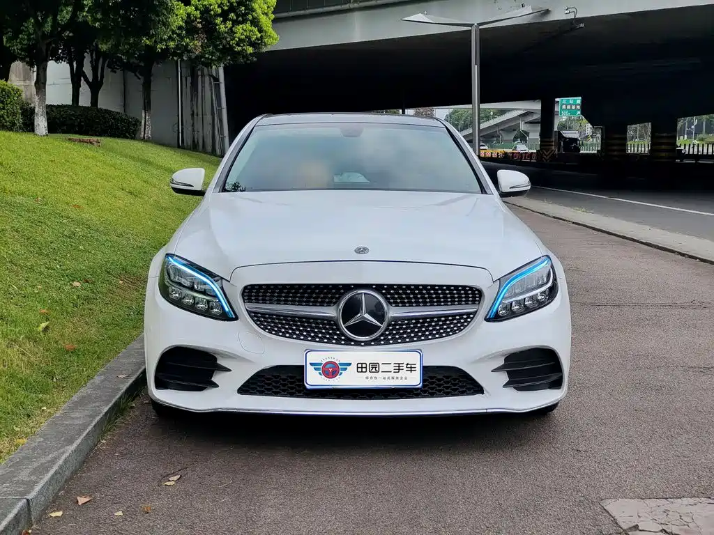 Mercedes-Benz C-Class — фото 2